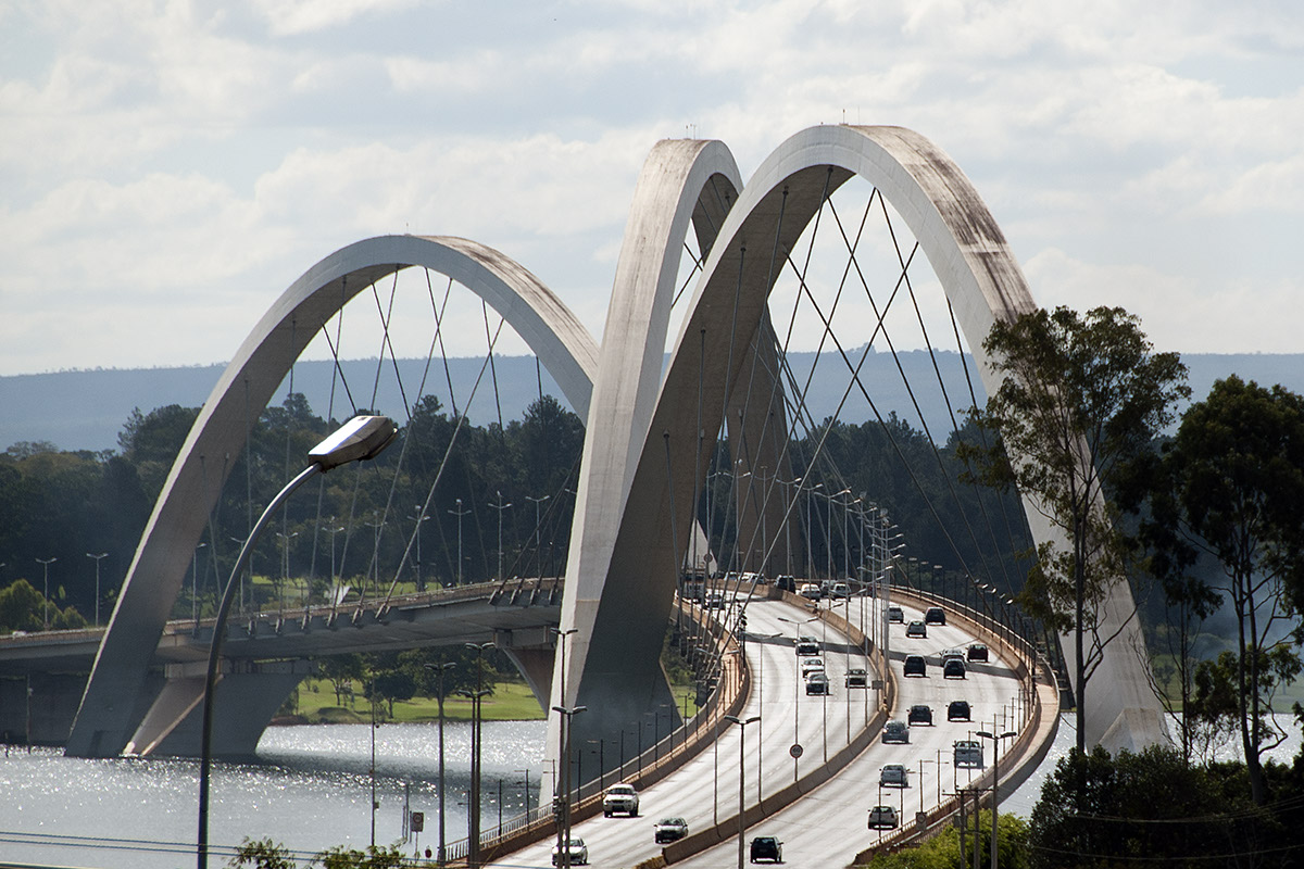 _DSC2493 Brasilia crop